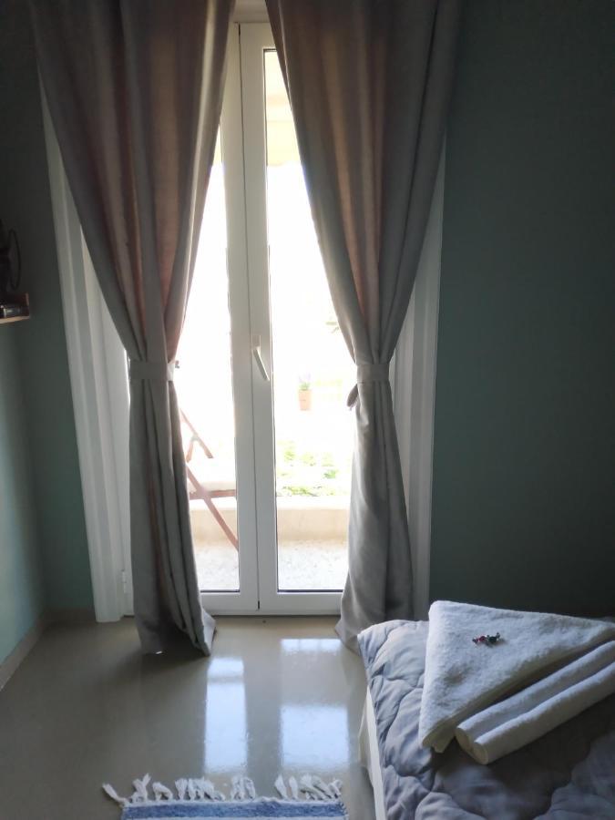 شقة غزيلوكاسترون  في Cute Small Flat Near The Beach المظهر الخارجي الصورة